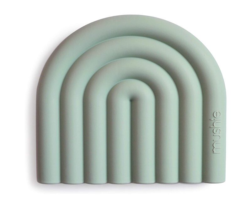 Mordedor Mushie Arcoíris Cambridge Blue