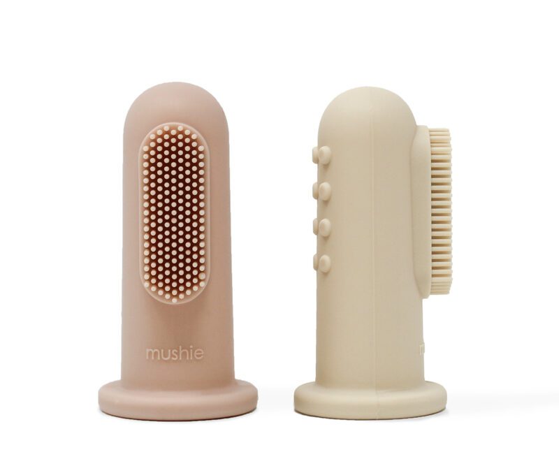 2 Dedales de Silicona Mushie Blush/Shifting Sand