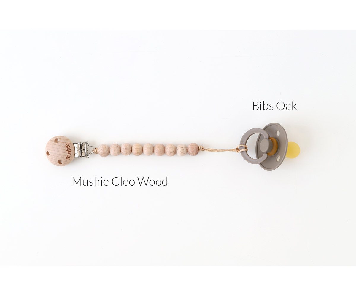Sujetachupetes Mushie Cleo Wood - Imagen 2