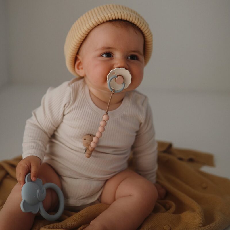 Chupete FRIGG Daisy Baby Pink - Imagen 3