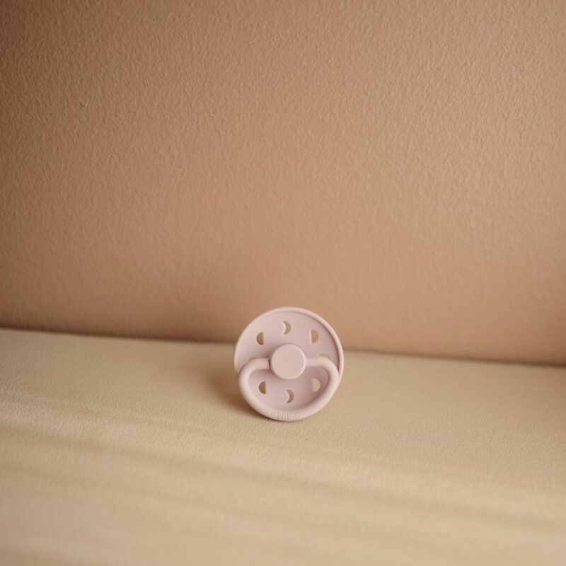 Chupete FRIGG Moon Phase Soft lilac - Imagen 2